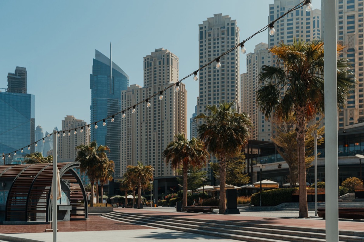dubai marina hotel exterior