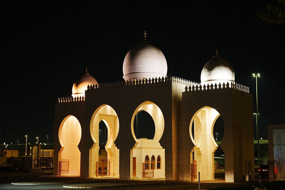 Tagesausflüge nach Dubai und Abu Dhabi