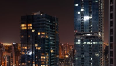 Dubai Frame vs Palm Decks: Which View Defines Modern Dubai?