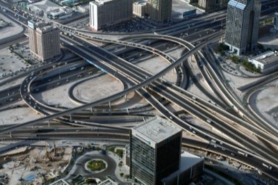 Dubai Frame: Passato e futuro in un unico incorniciato moderno