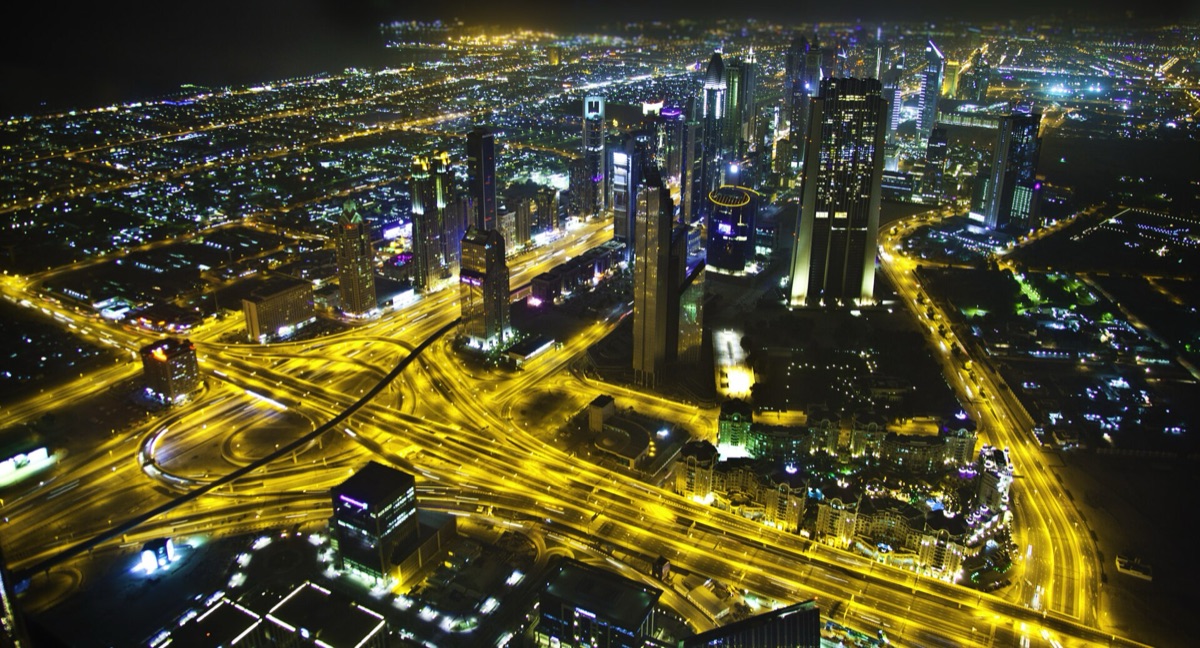 Skyline de Dubai a la noche