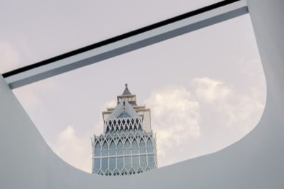 92% Expat Community Fuels Dubai's Rise as World Transit Hub